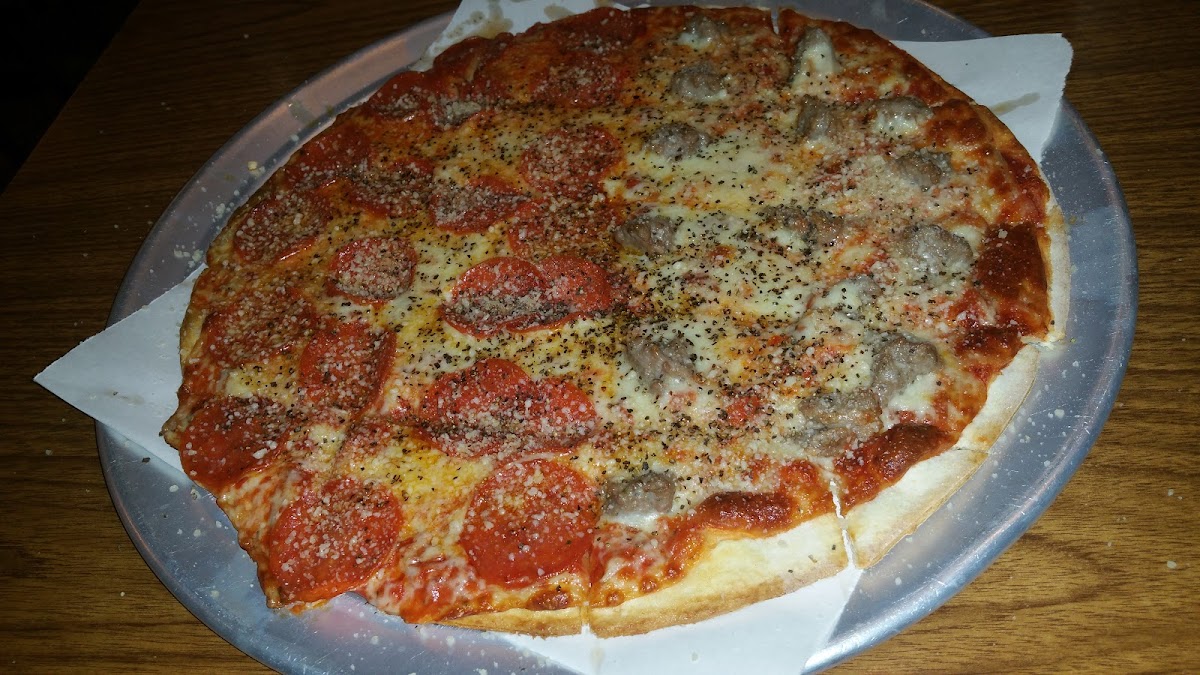 Jake's Stadium Pizza-10